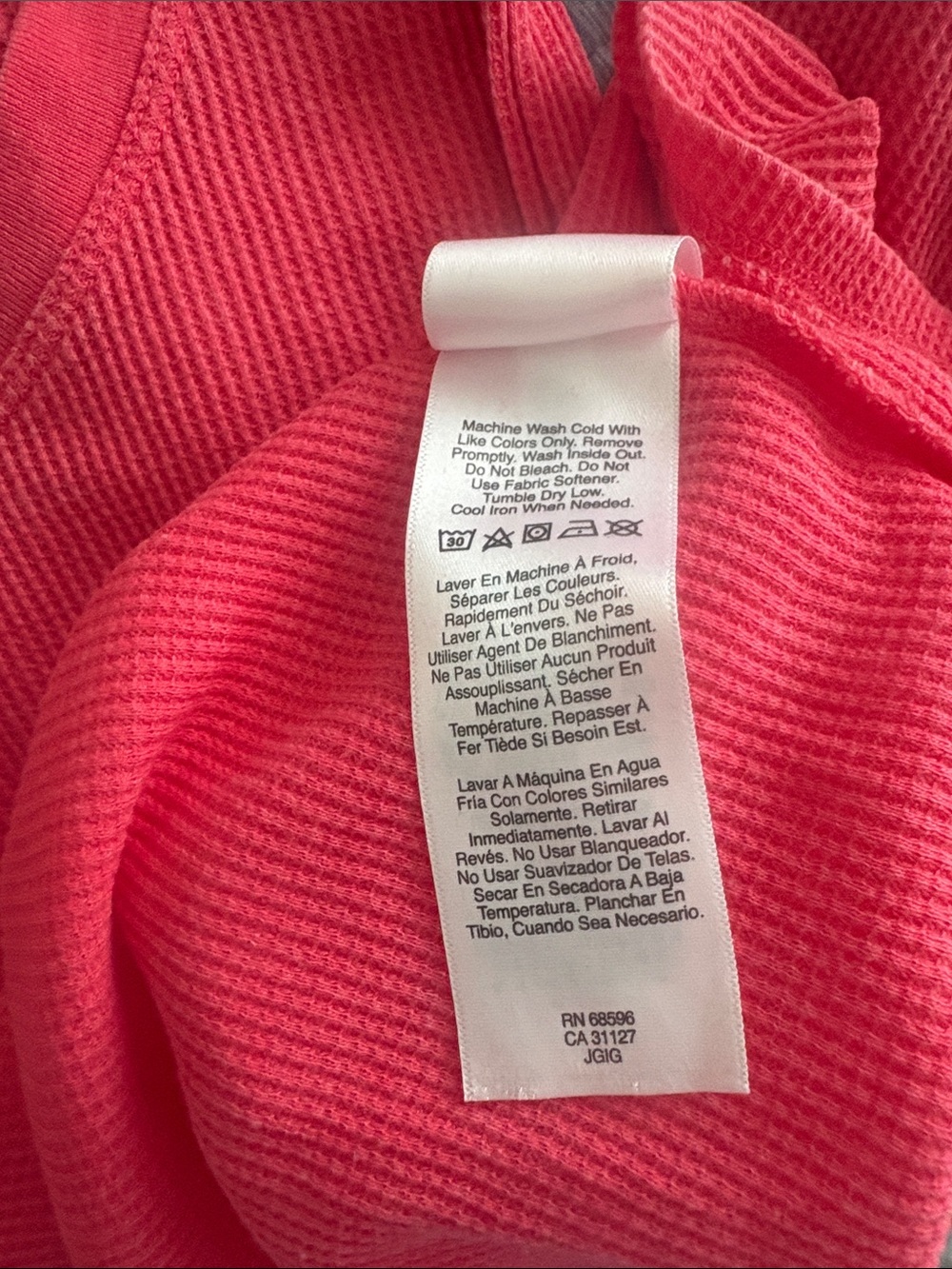 DKNY Ribbed Cold Shoulder Top - Picture 4 of 4